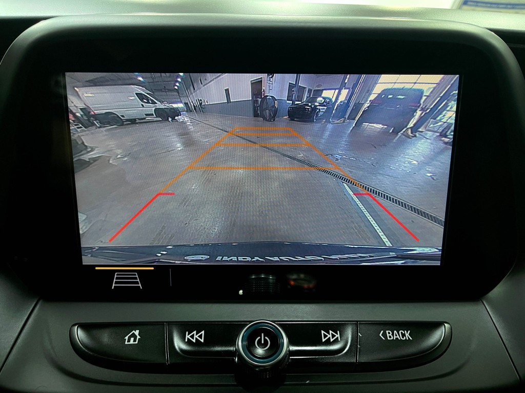 2019 Chevrolet Camaro Image 10