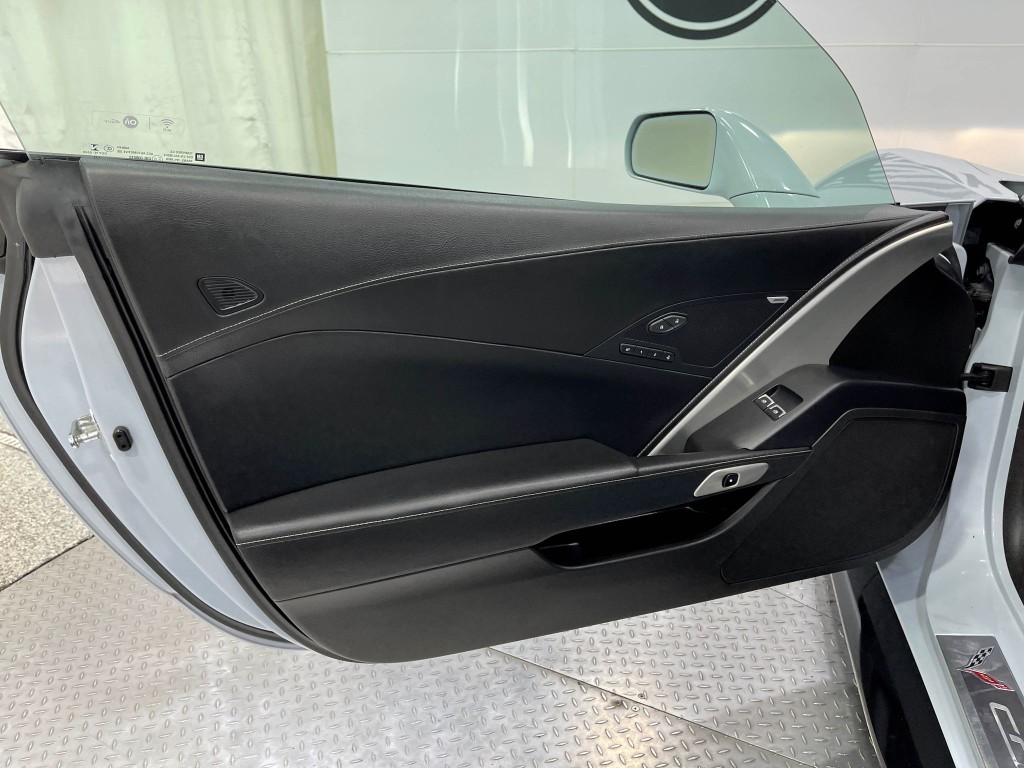 2019 Chevrolet Corvette Image 13
