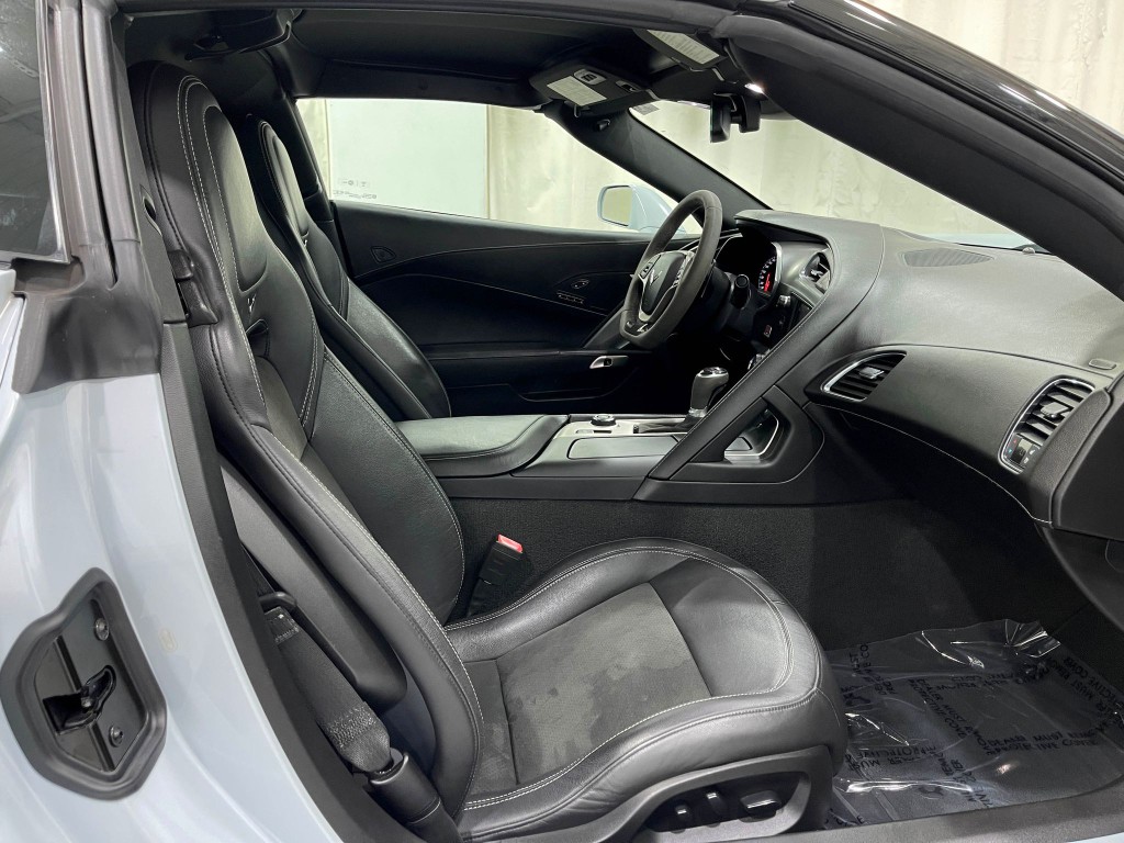 2019 Chevrolet Corvette Image 25