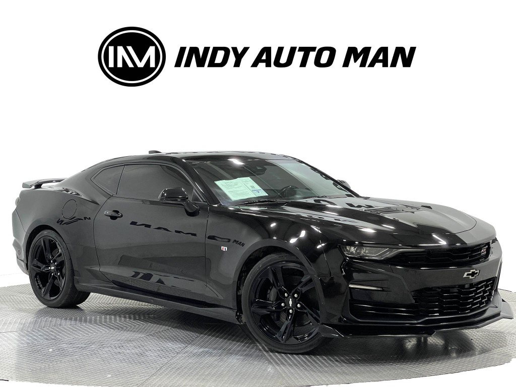 2019 Chevrolet Camaro Image 2