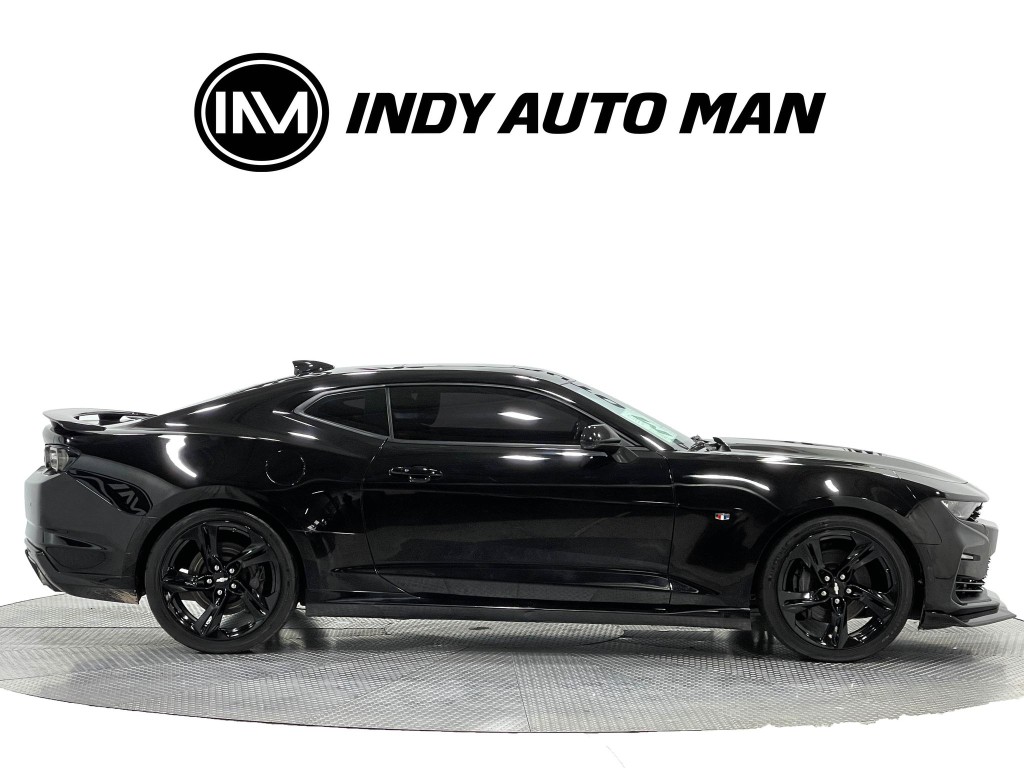 2019 Chevrolet Camaro Image 3