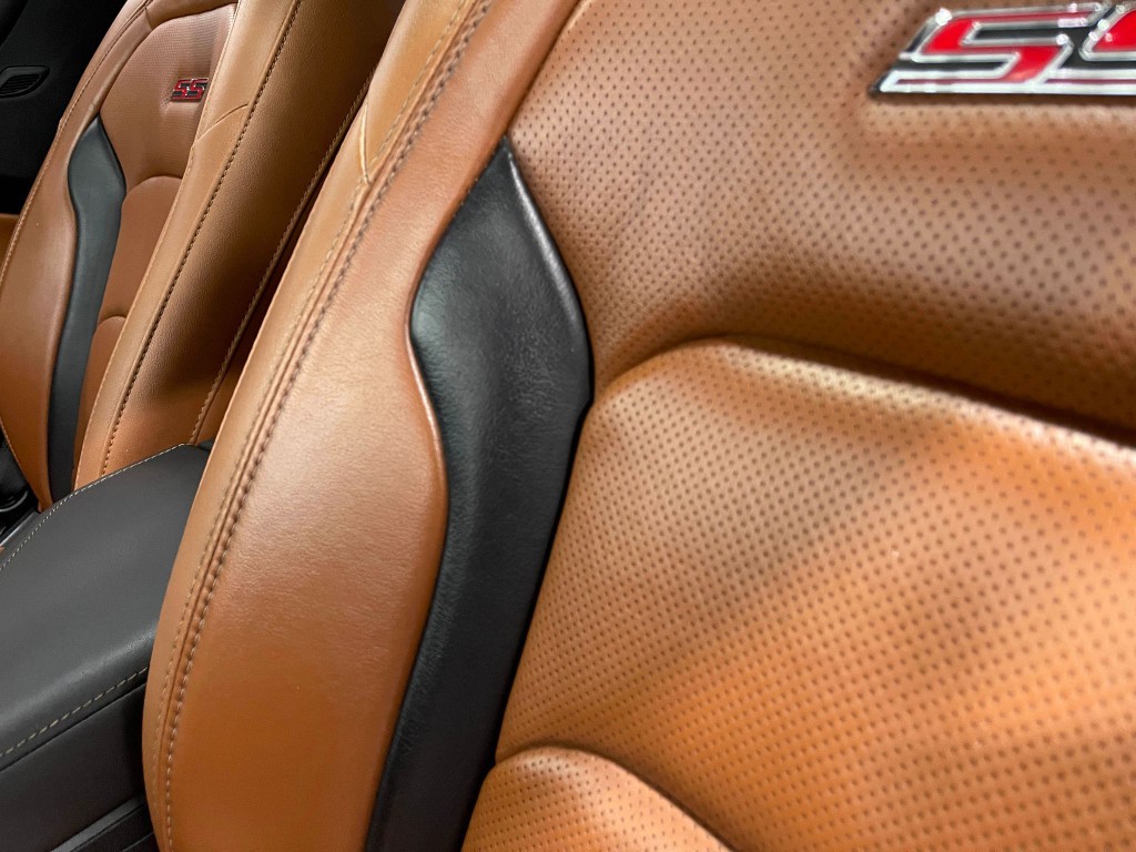 2019 Chevrolet Camaro Image 18