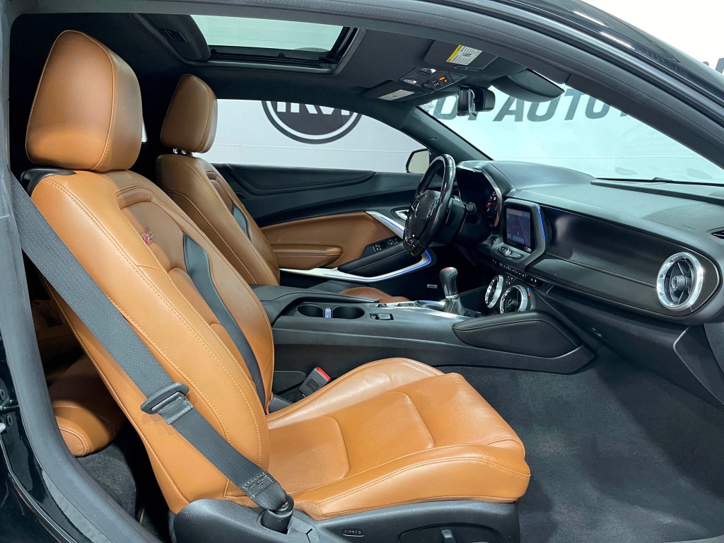 2019 Chevrolet Camaro Image 32