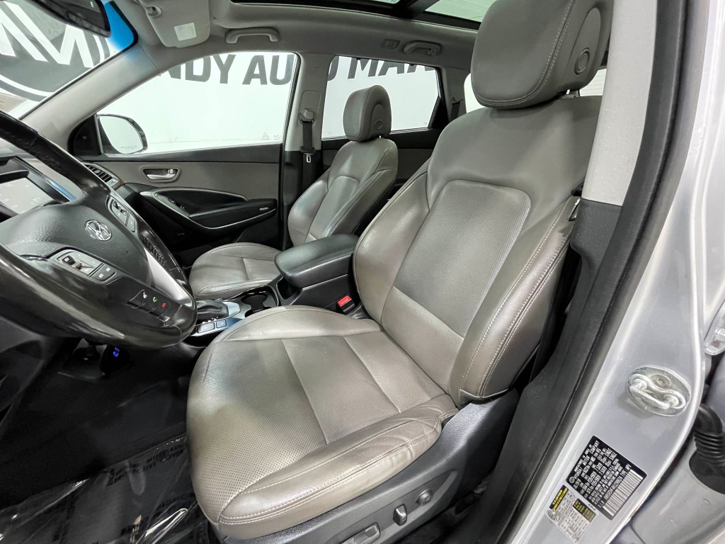 2019 Hyundai Santa Fe Image 14