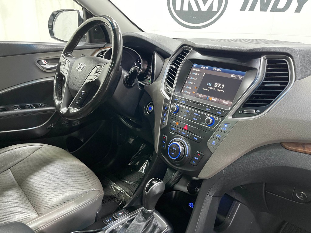 2019 Hyundai Santa Fe Image 20
