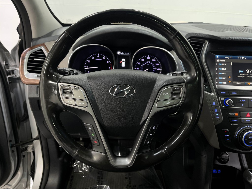 2019 Hyundai Santa Fe Image 22