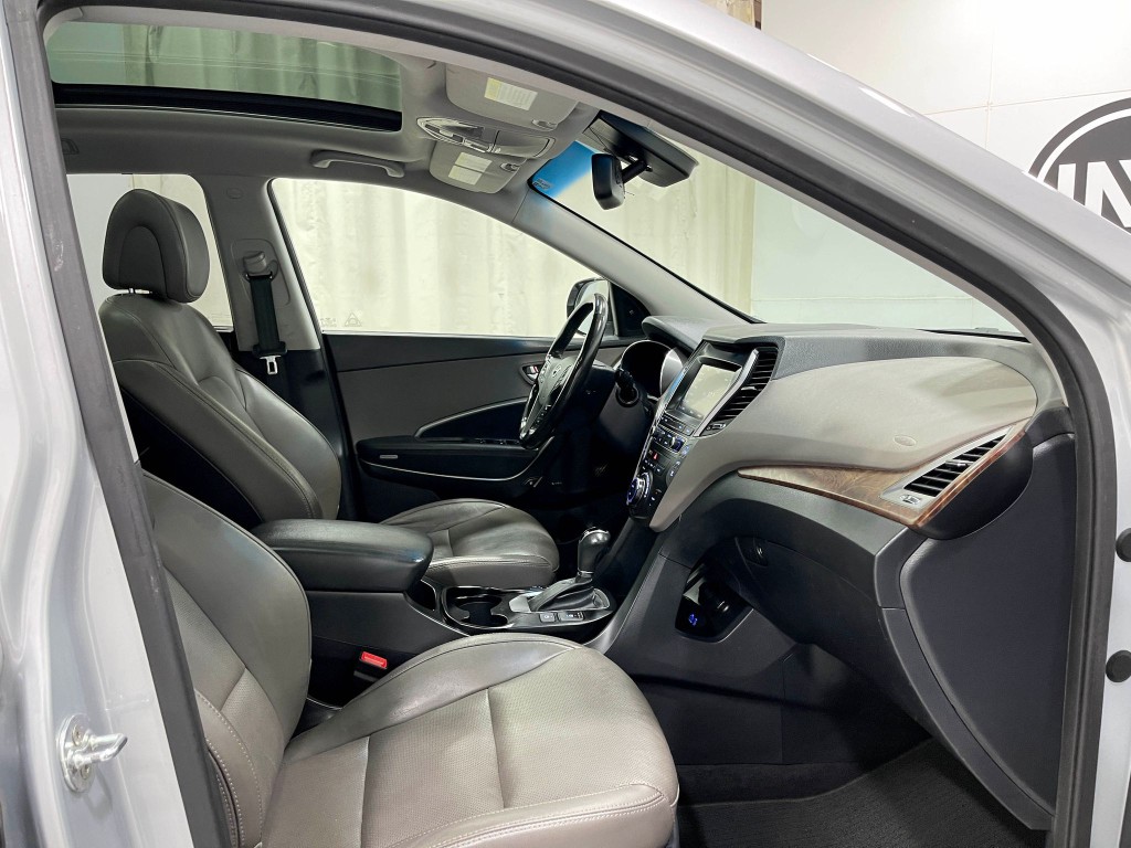 2019 Hyundai Santa Fe Image 34