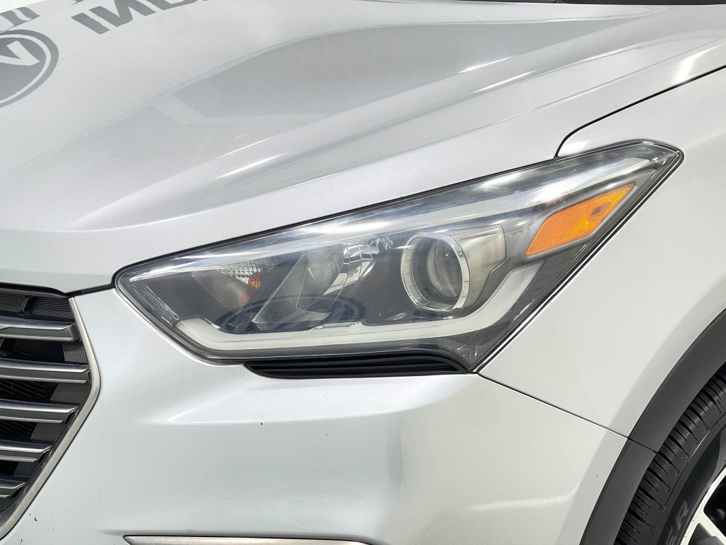 2019 Hyundai Santa Fe Image 35