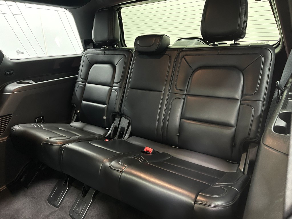 2019 Lincoln Navigator Image 31