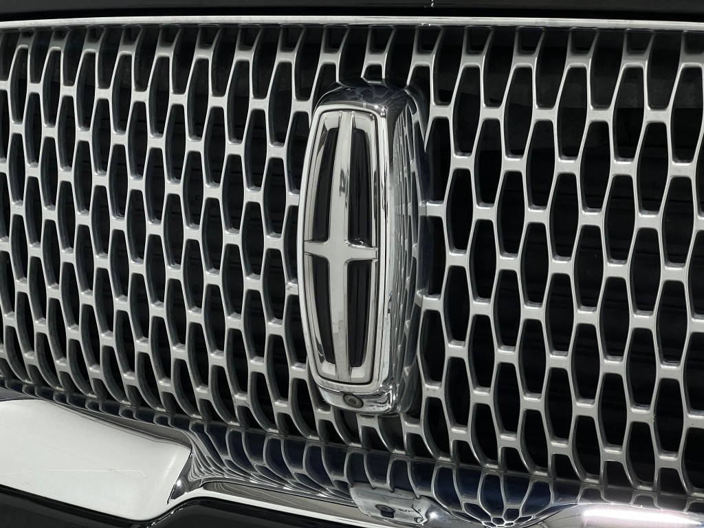 2019 Lincoln Navigator Image 40