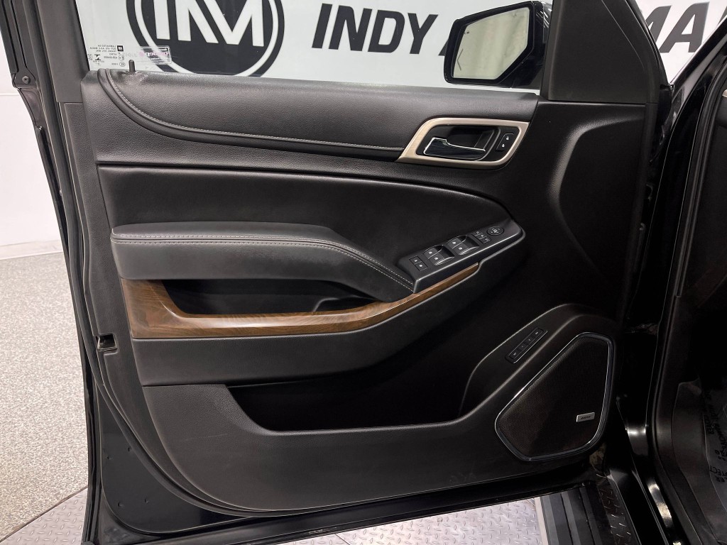 2019 GMC Yukon Image 16