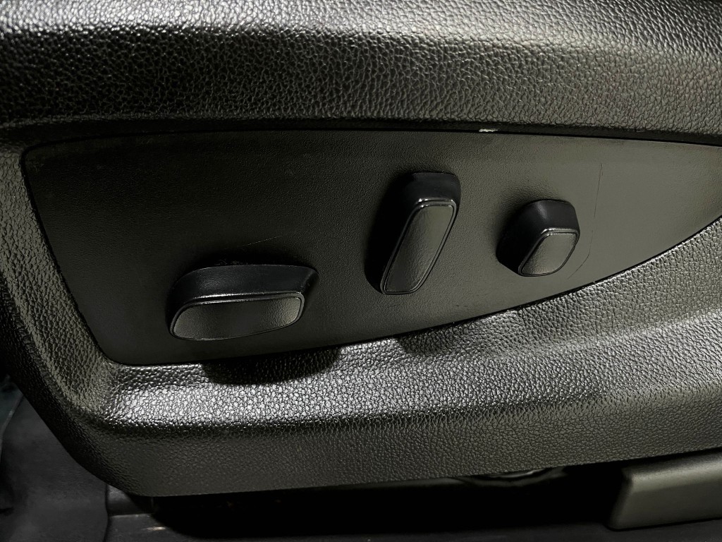 2019 GMC Yukon Image 18