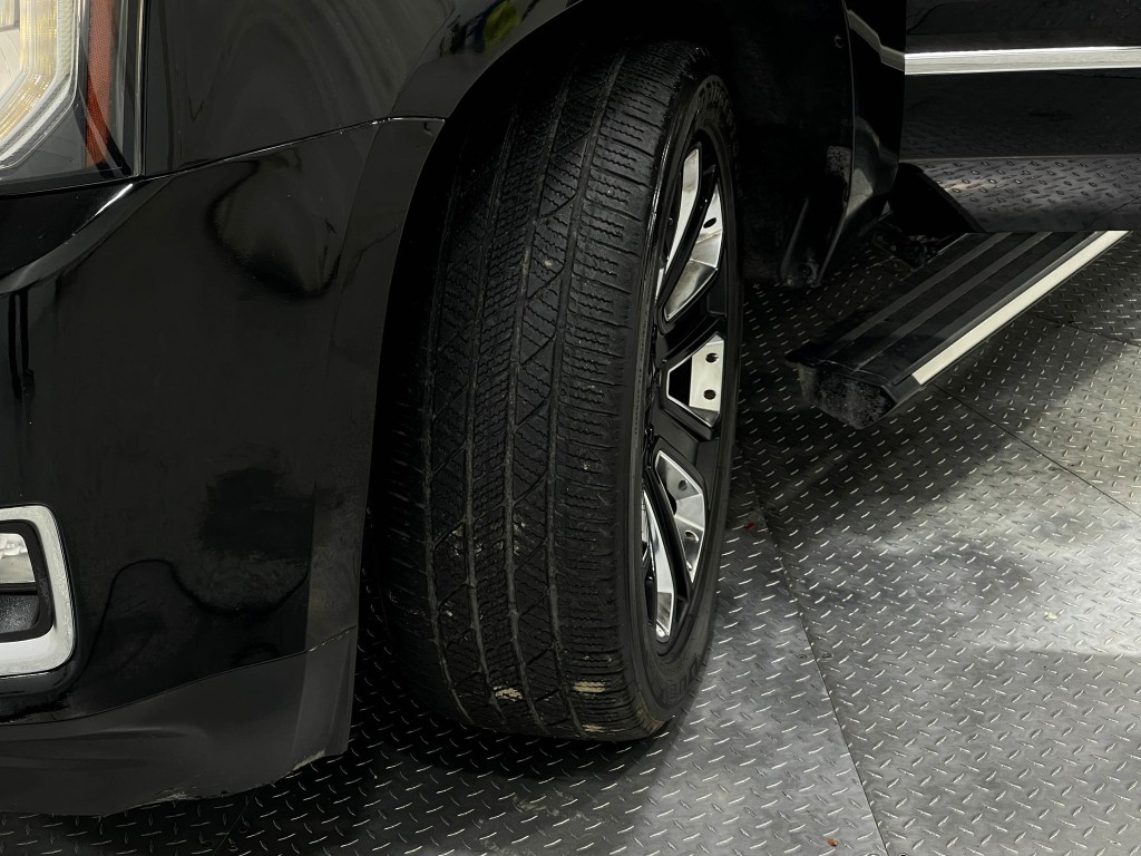 2019 GMC Yukon Image 39