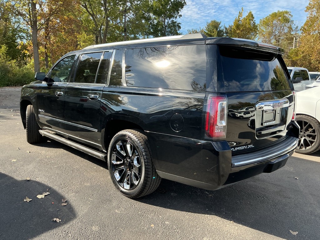 2019 GMC Yukon Image 4