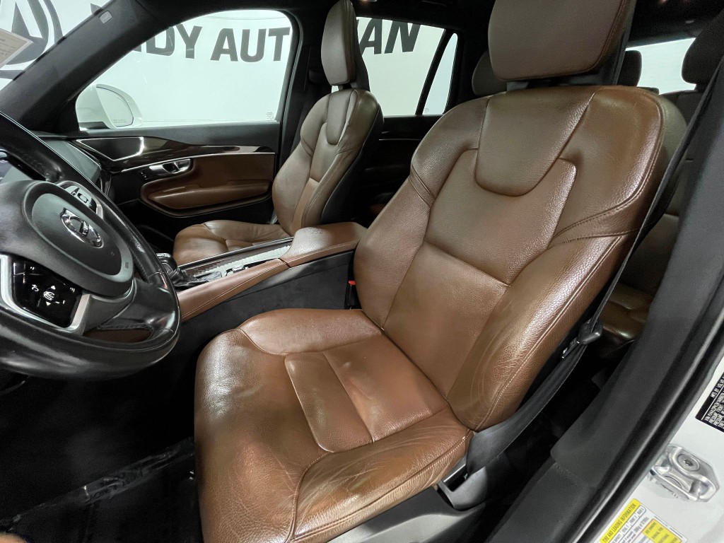 2019 Volvo XC90 Image 14