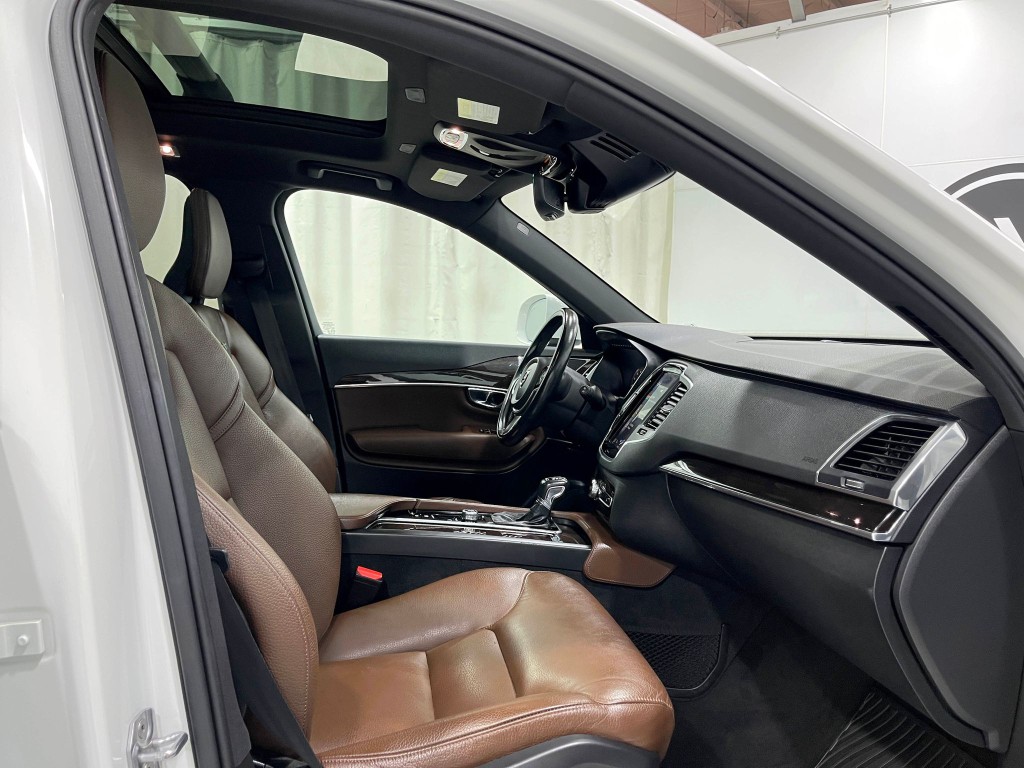 2019 Volvo XC90 Image 34