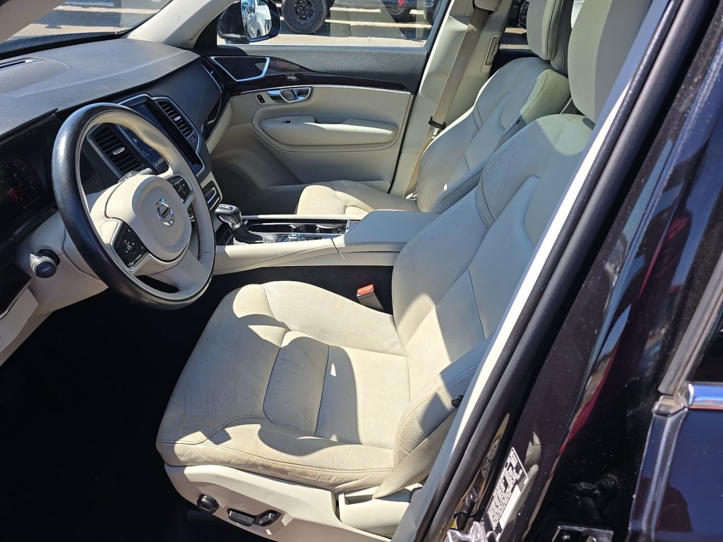 2019 Volvo XC90 Image 5