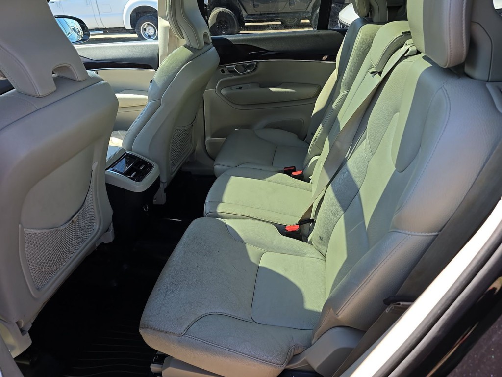 2019 Volvo XC90 Image 6