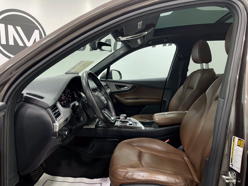 2017 Audi Q7 Image 13