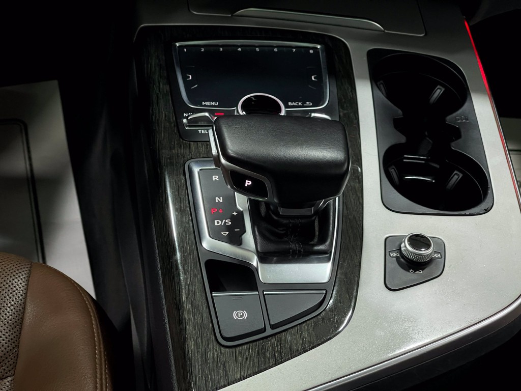 2017 Audi Q7 Image 29