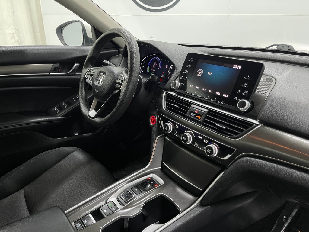 2018 Honda Accord Image 16