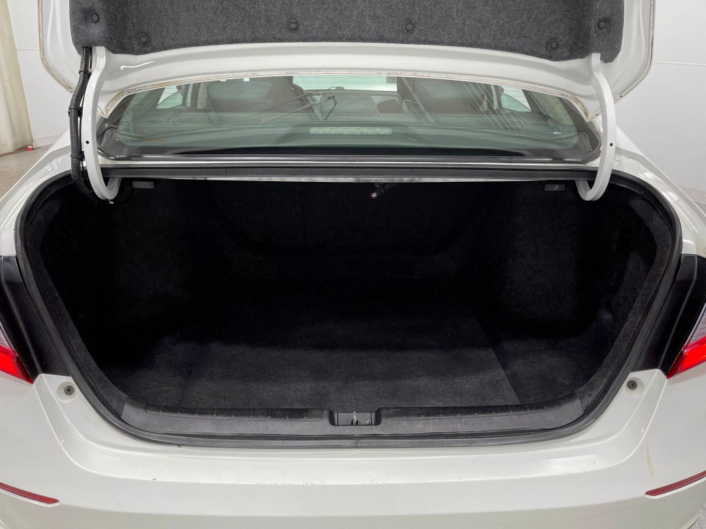 2018 Honda Accord Image 22