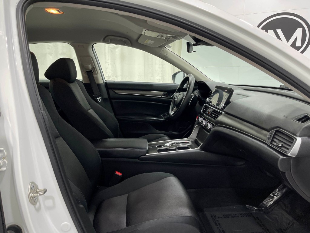 2018 Honda Accord Image 26