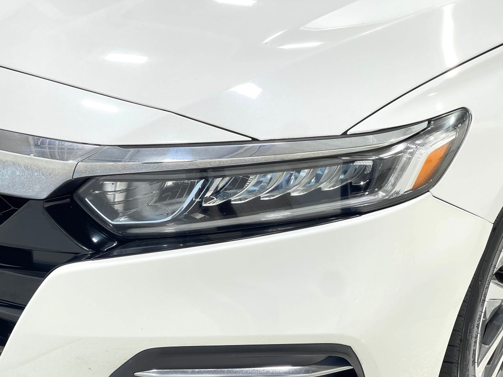 2018 Honda Accord Image 27