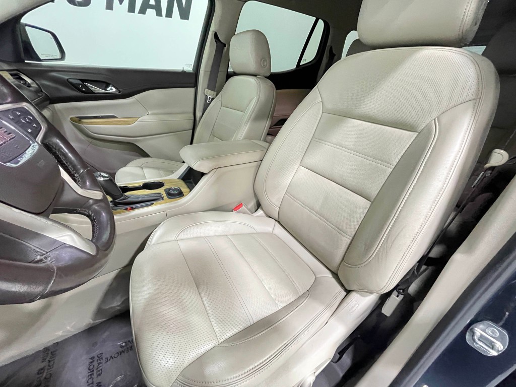 2019 GMC Acadia Image 13