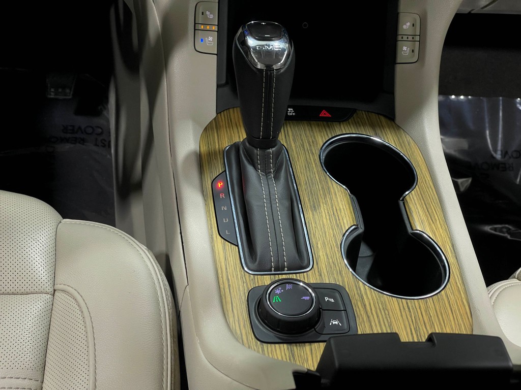 2019 GMC Acadia Image 28