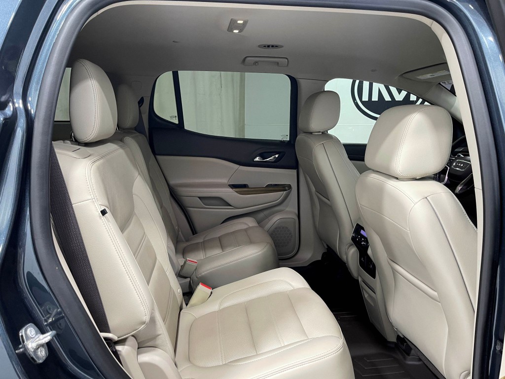 2019 GMC Acadia Image 32