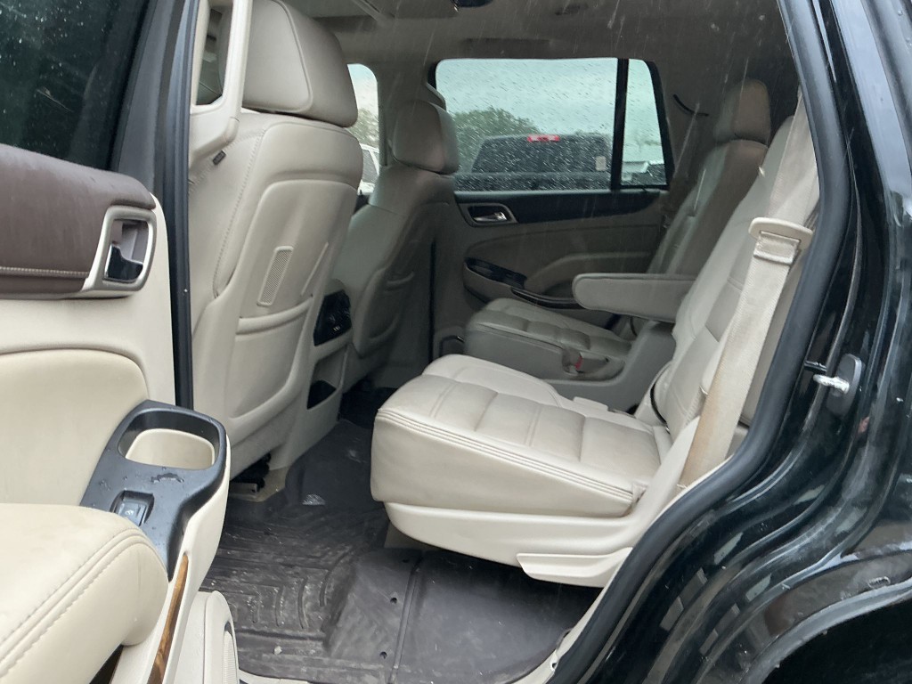 2016 GMC Yukon Image 9
