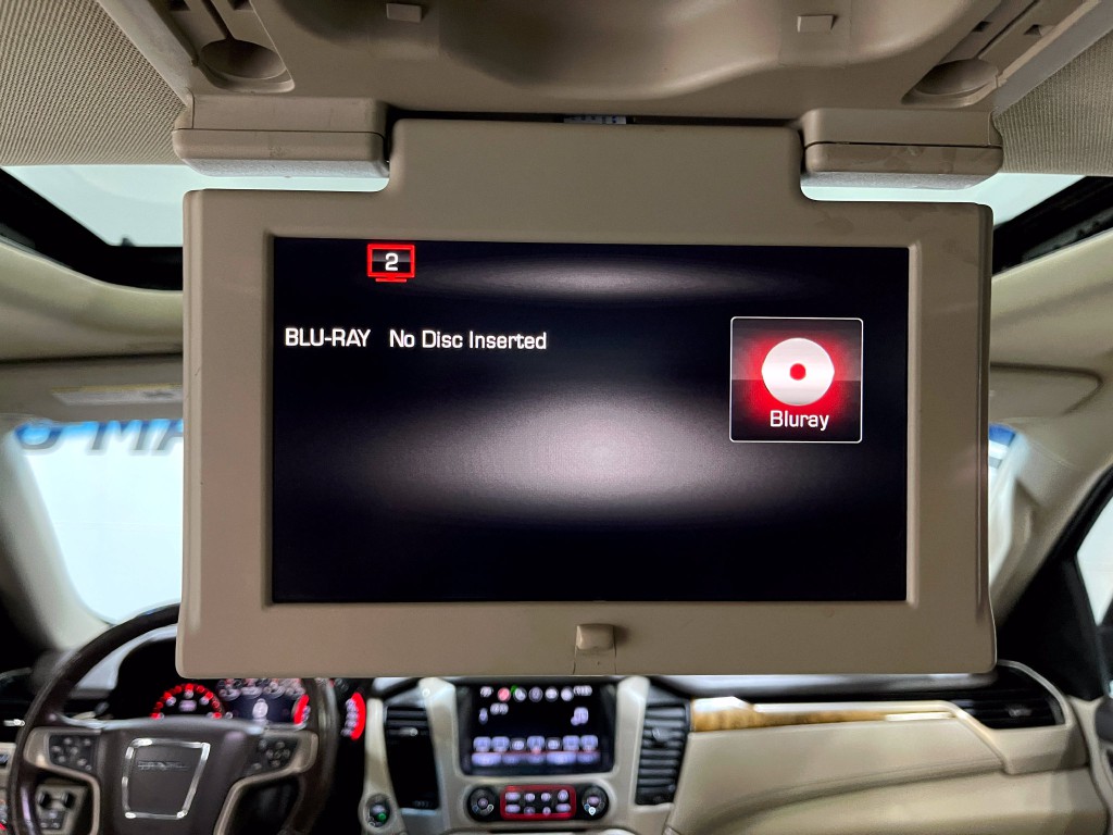 2016 GMC Yukon Image 12