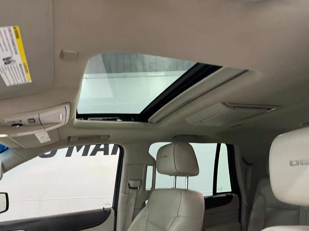 2016 GMC Yukon Image 13