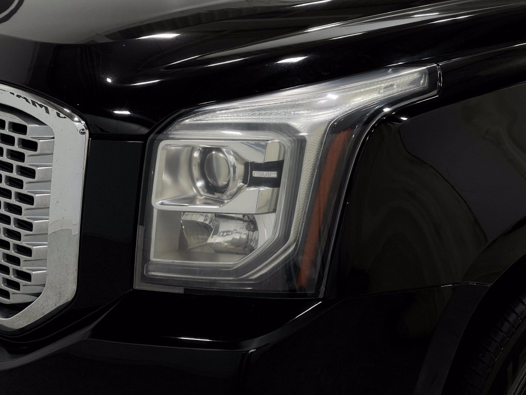 2016 GMC Yukon Image 36