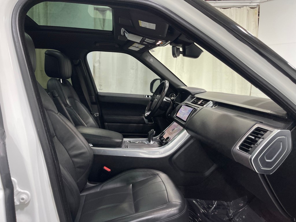 2020 Land Rover Range Rover Sport Image 32