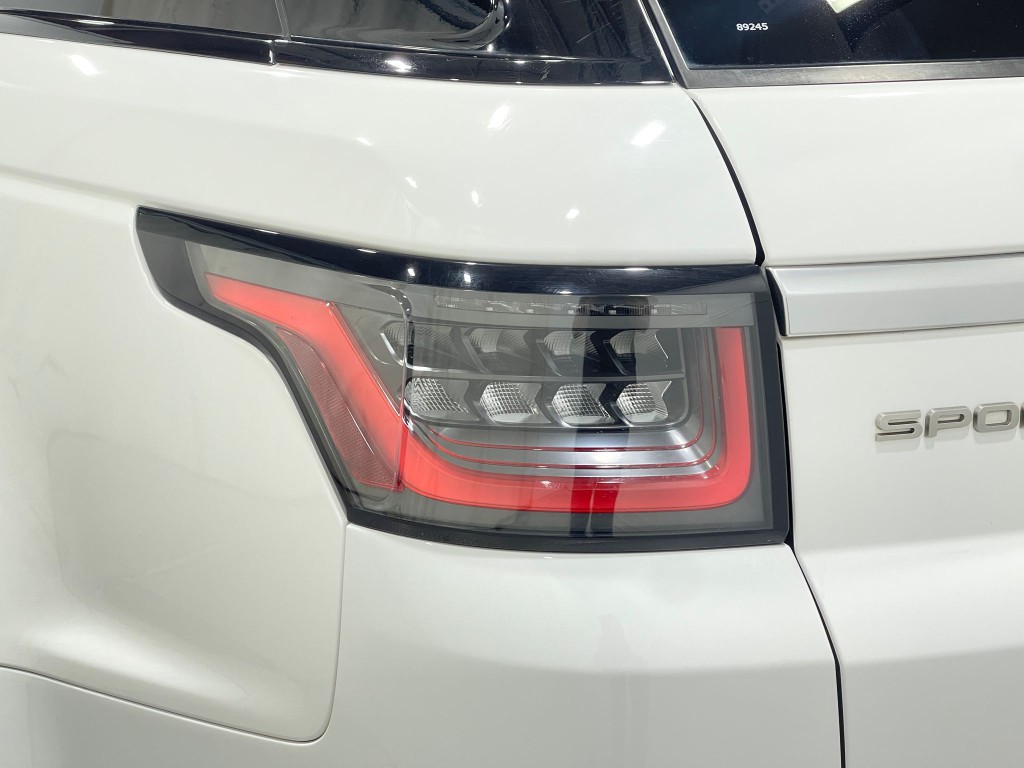 2020 Land Rover Range Rover Sport Image 34