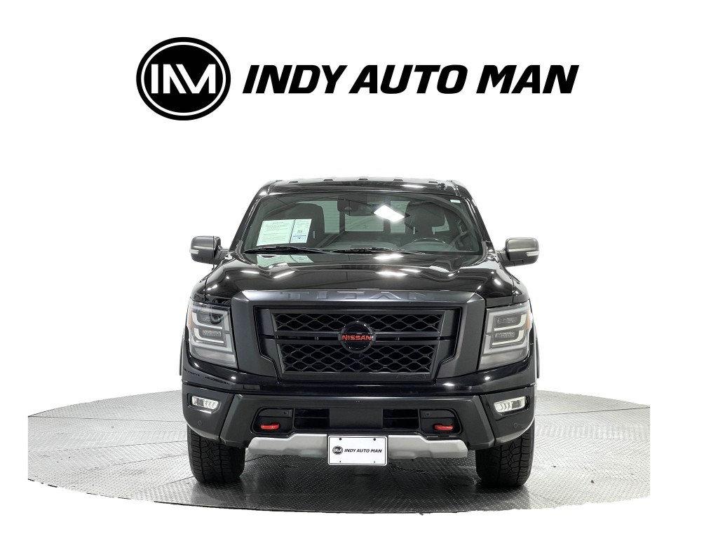 2020 Nissan Titan Image 9
