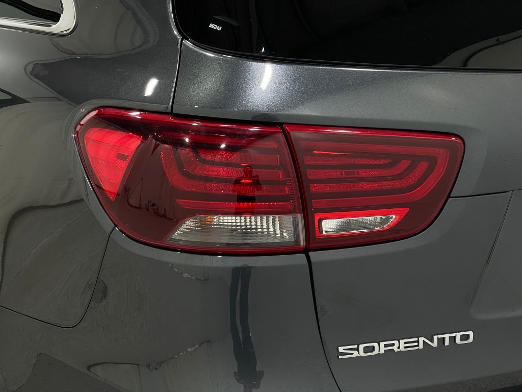 2020 Kia Sorento Image 34