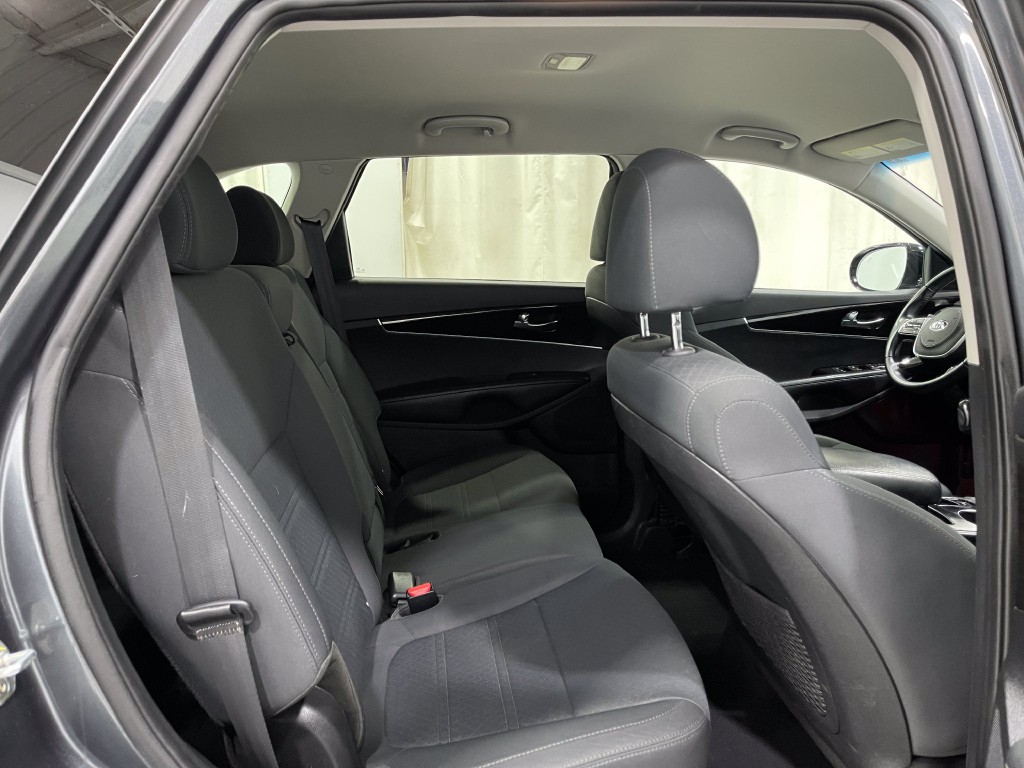 2020 Kia Sorento Image 31