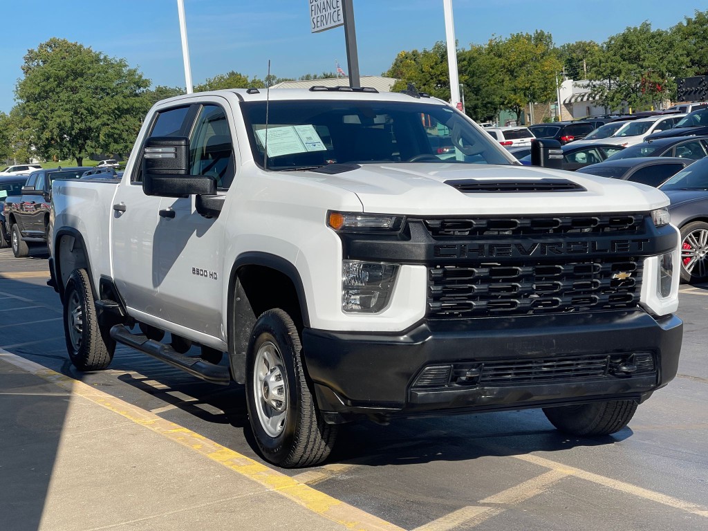 2020 Chevrolet Silverado 1500 Image 2