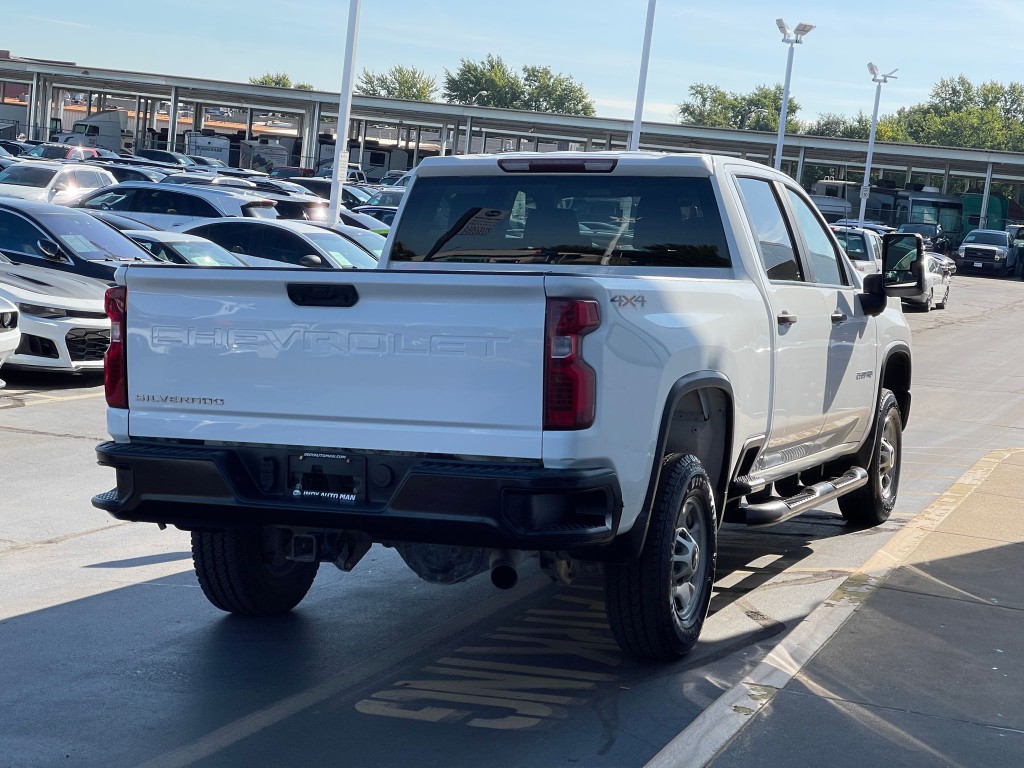 2020 Chevrolet Silverado 1500 Image 3