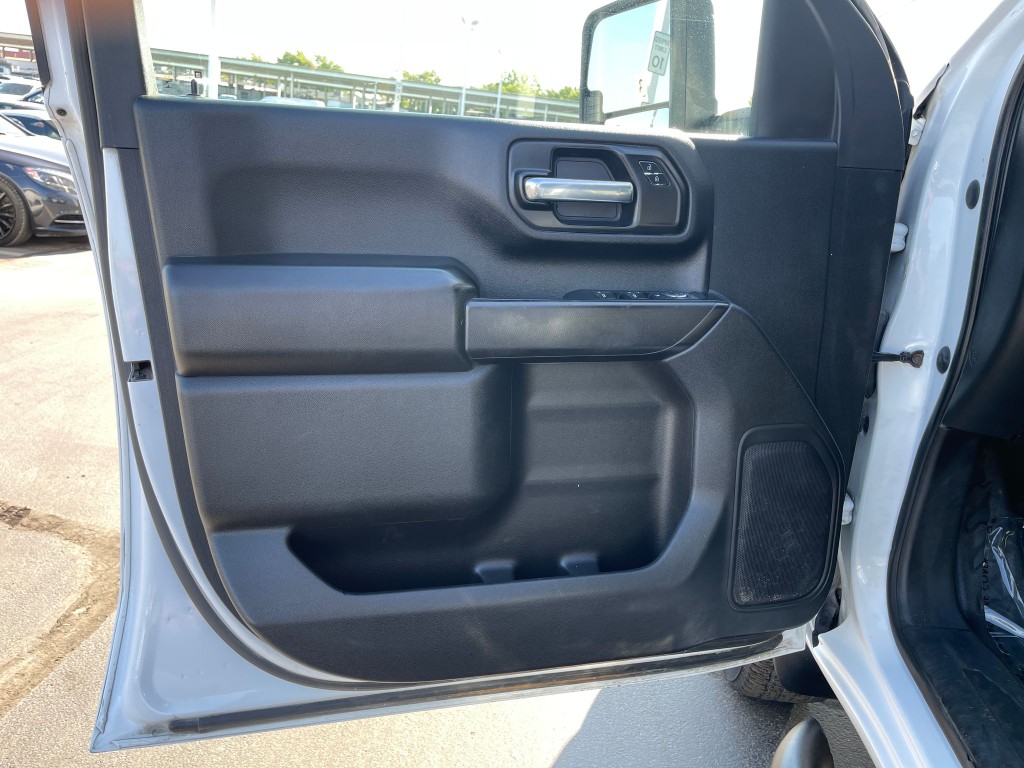 2020 Chevrolet Silverado 1500 Image 12