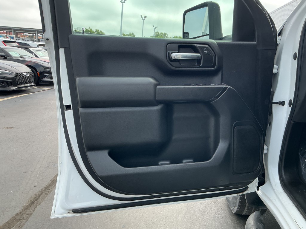 2020 Chevrolet Silverado 1500 Image 10
