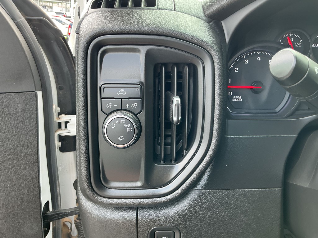 2020 Chevrolet Silverado 1500 Image 18