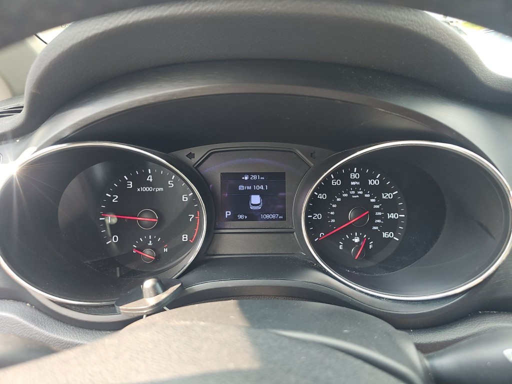 2020 Kia Sedona Image 7