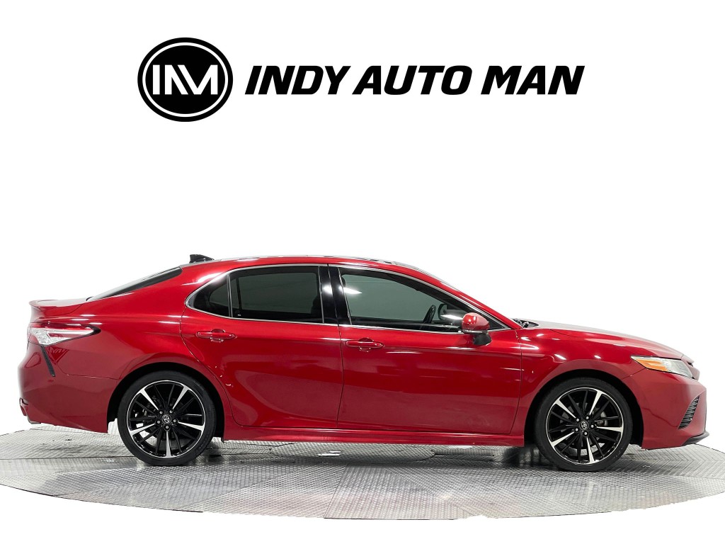 2020 Toyota Camry Image 3