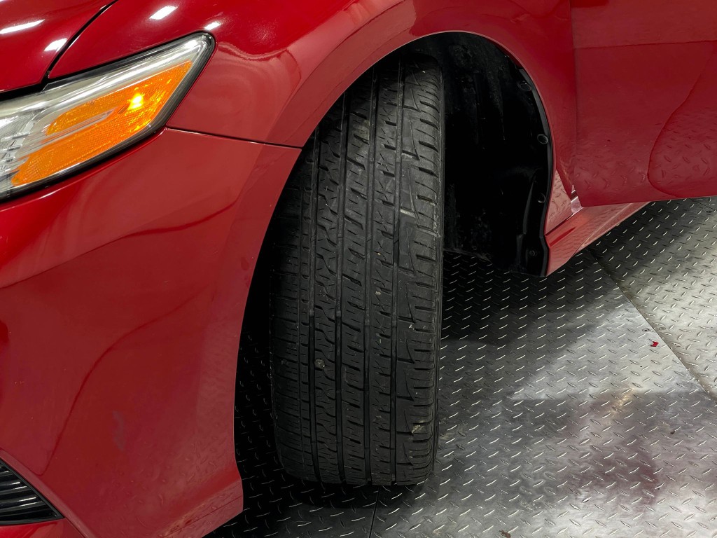 2020 Toyota Camry Image 34