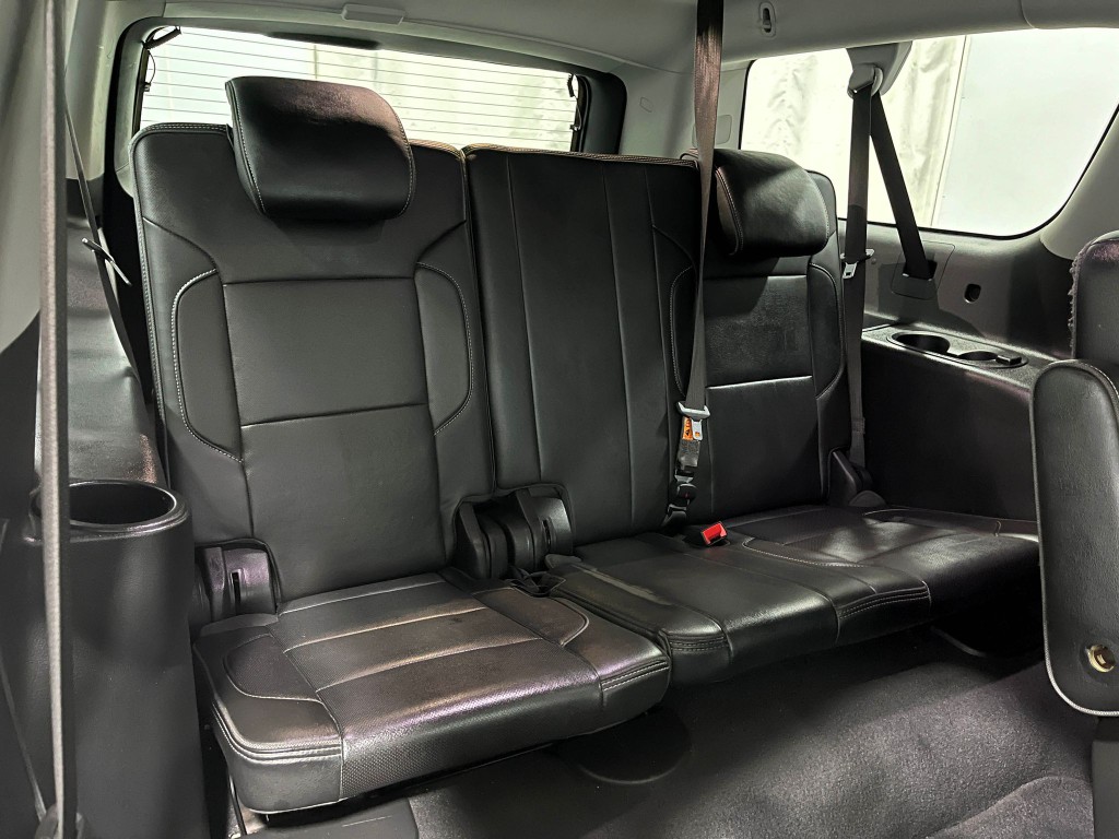 2020 GMC Yukon Image 33