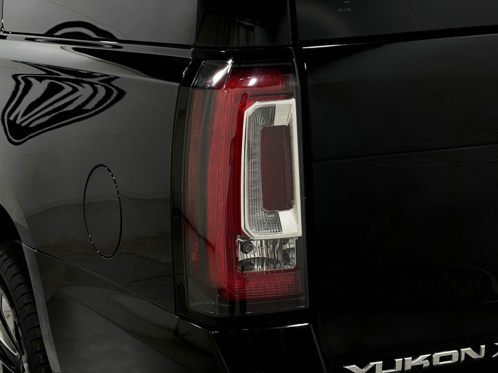 2020 GMC Yukon Image 37